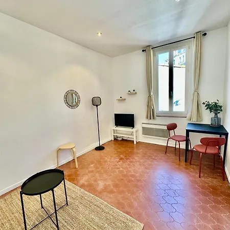 Apartment Au Calme A 2 Pas De